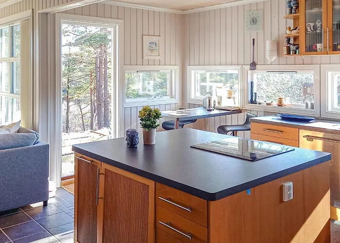 Stunning In With Kitchen Mandal